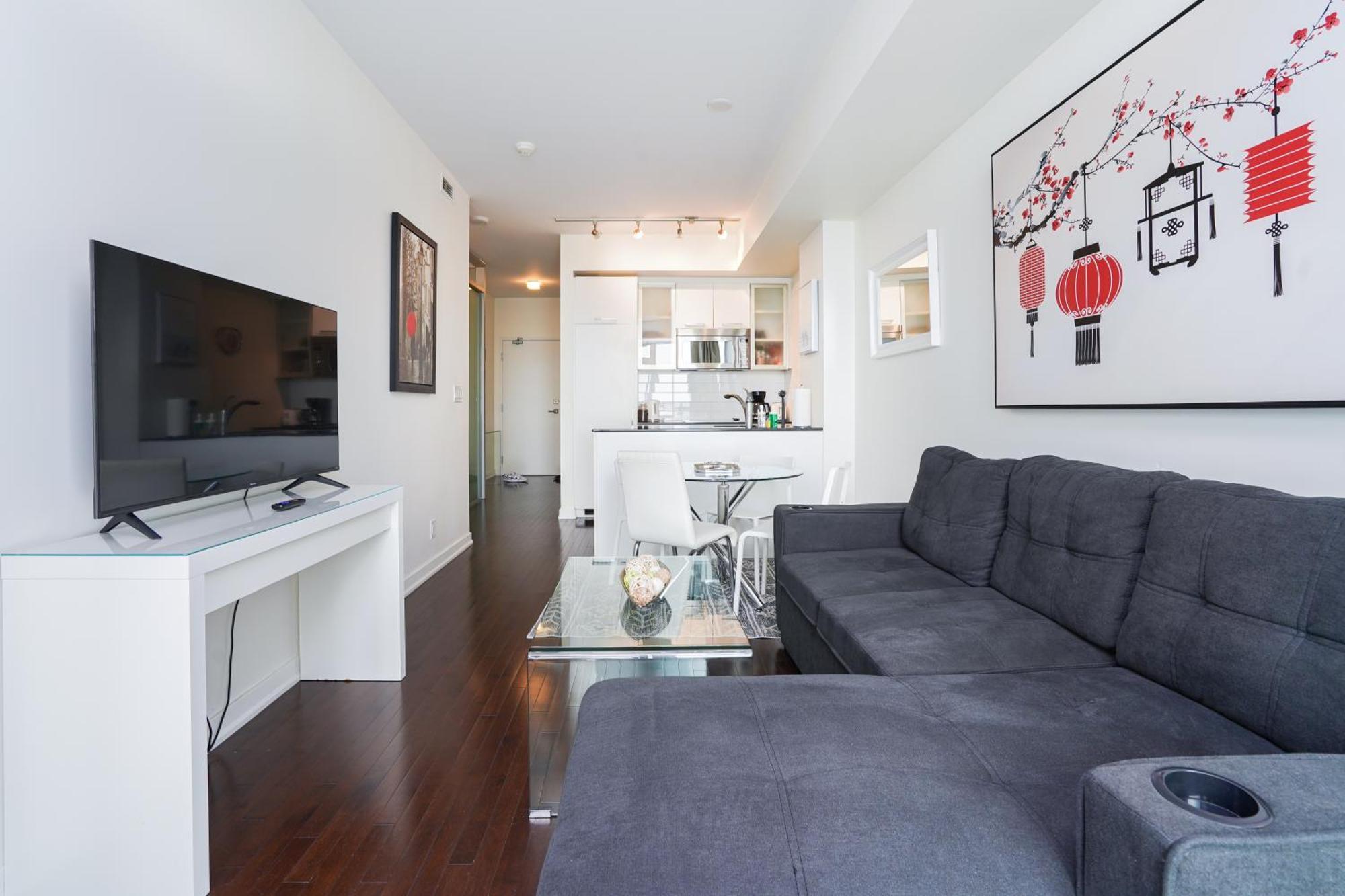 Downtown Toronto 2 Bedrooms Condo Exterior photo